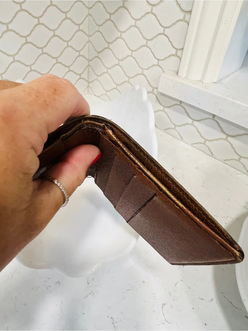 Louis Vuitton Monogram Vintage Bifold ID Wallet Brown Leather Repaired Authentic